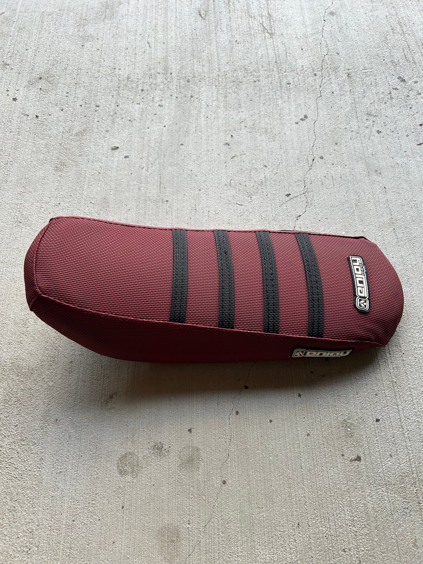 OEM Surron Light Bee Seat w/Thrill Seekers Cover EV Warehouse