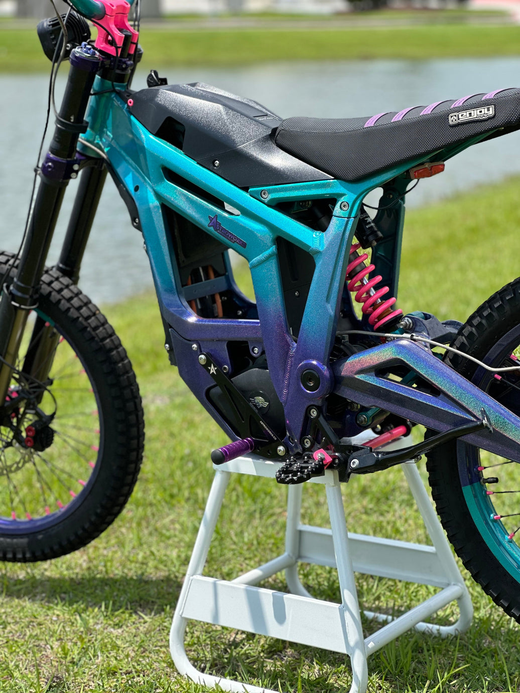 Talaria Sting Shift Lock-Astroworks Co Astroworks