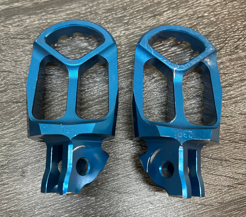 Warp 9 Pegs Surron Light Bee/E-Ride Pro EV Warehouse