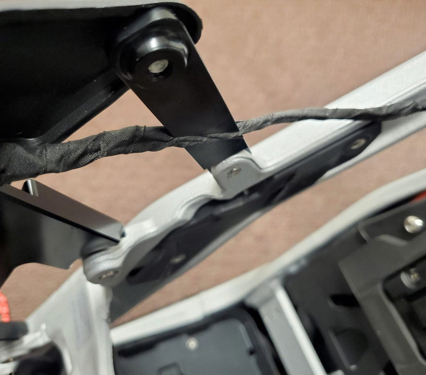 Warp 9 Subframe Riser Surron LBX Warp 9